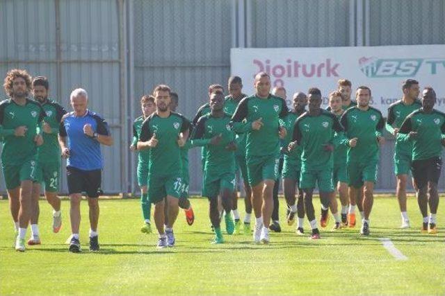 Bursaspor'da Emre Taşdemir Sevinci