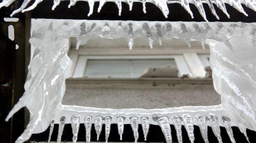 Doğu&rsquo;da Sibirya Soğukları