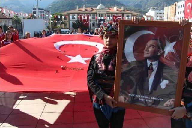 Atatürk'ün Manisa'ya Gelişinin Yıl Dönümü Kutlandı