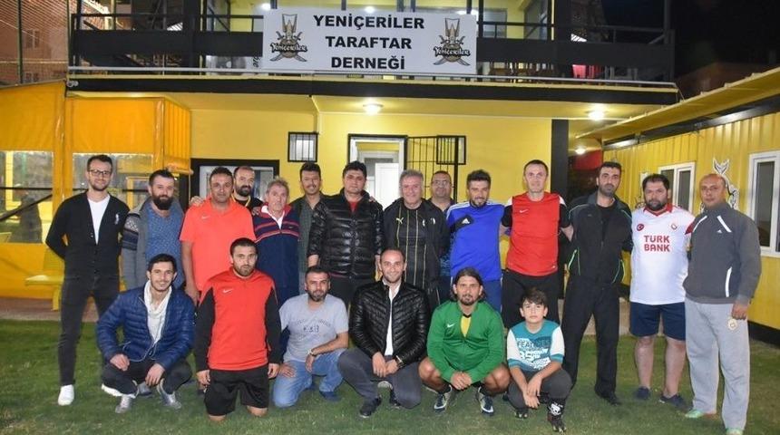 Yeniçeriler Taraftar Derneği’nin Binası Dostluk Maçıyla Açıldı