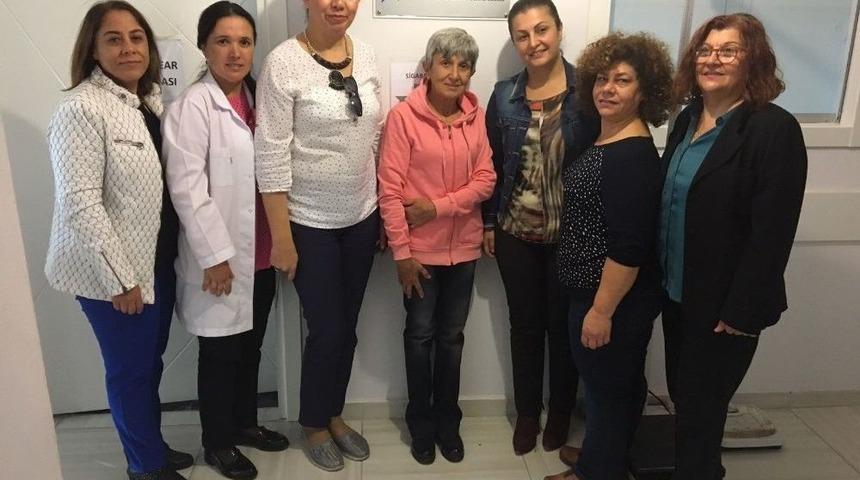 Chp&rsquo;li Kadınlara Meme Kanserine Karşı Brifing