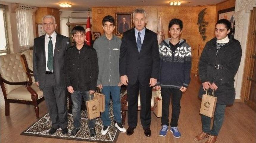 Teog Mardin Birincilerine &Ouml;d&uuml;l