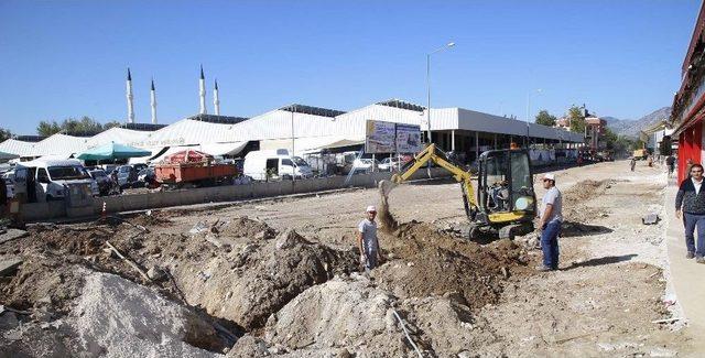 Döşemealtı’nda Yol Genişletme Çalışmaları 1