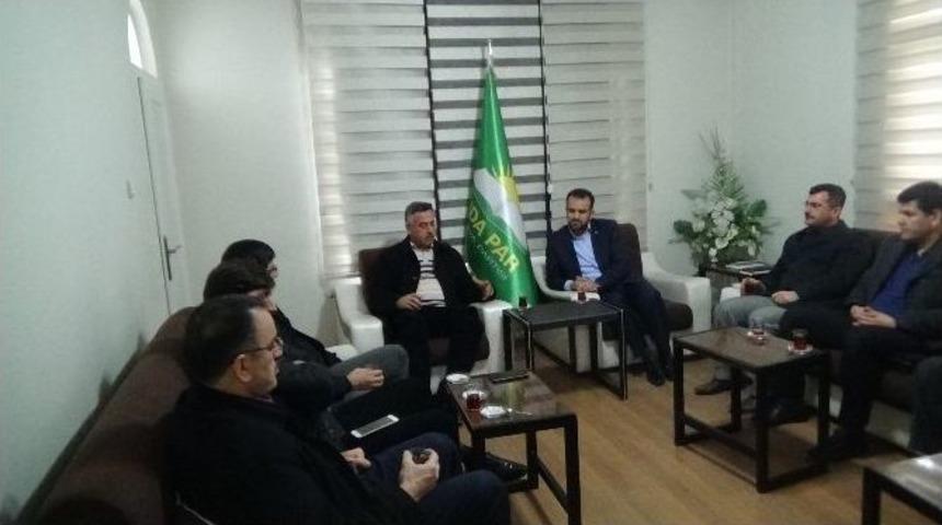 Eğitim-bir Sen Batman Şube Başkanı Mehmet Ergin&rsquo;den H&uuml;da Par&rsquo;a Ziyaret