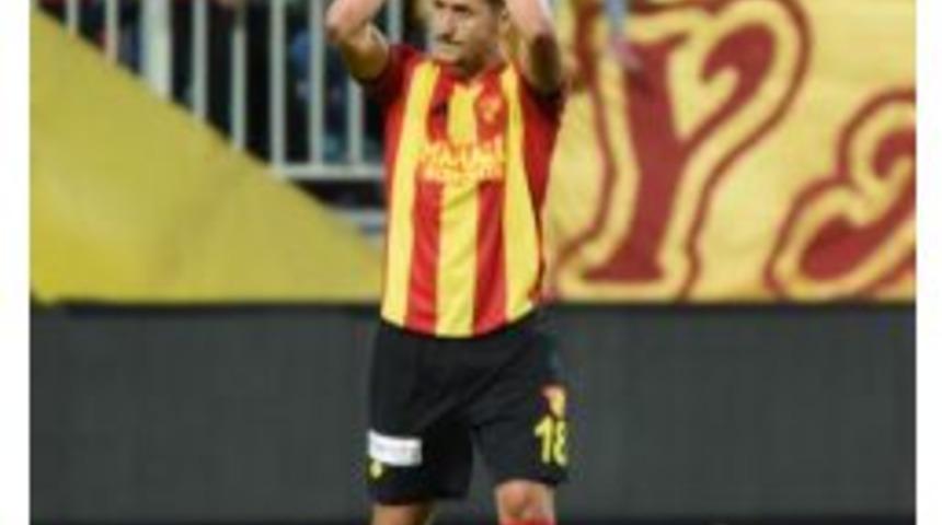 G&ouml;ztepe'de Jahovic'e Erken S&ouml;zleşme