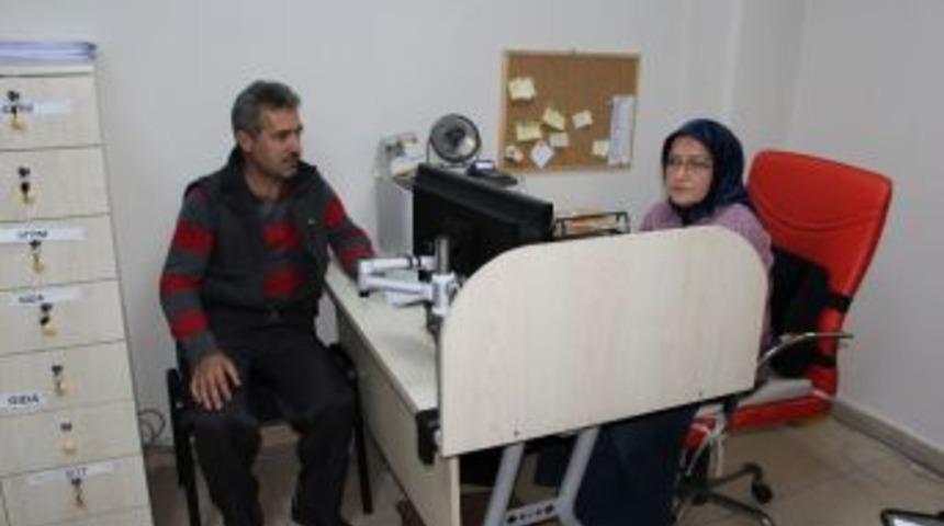 B&uuml;y&uuml;kşehir Kırtasiye Yardımı İle Velileri Sevindiriyor