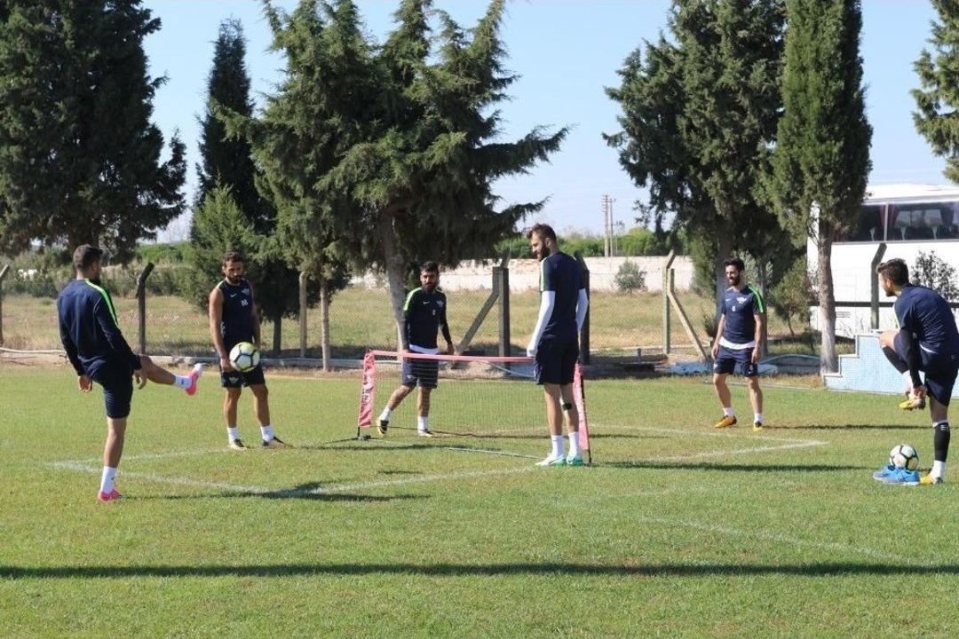 Okan Buruk: "t&uuml;rkiye Milli Takımı&rsquo;na Yakışmayan, Ne Yaptığımızı Bilmeyen Bir Takımdık"