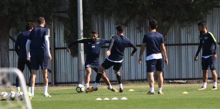 Okan Buruk: "türkiye Milli Takımı’na Yakışmayan, Ne Yaptığımızı Bilmeyen Bir Takımdık" G1