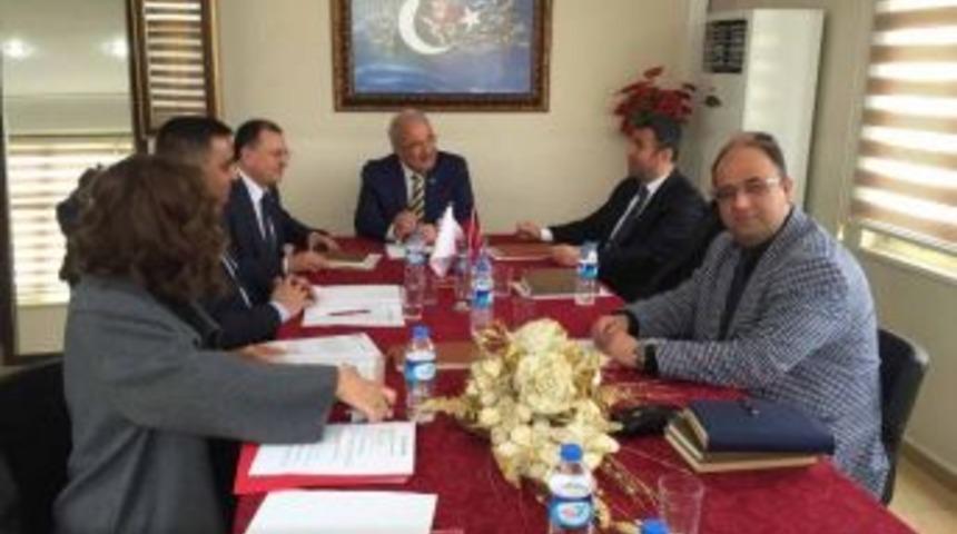 &Ccedil;bb Payas&rsquo;da Toplandı