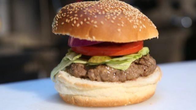 Hamburger köftesi nasıl yapılır?