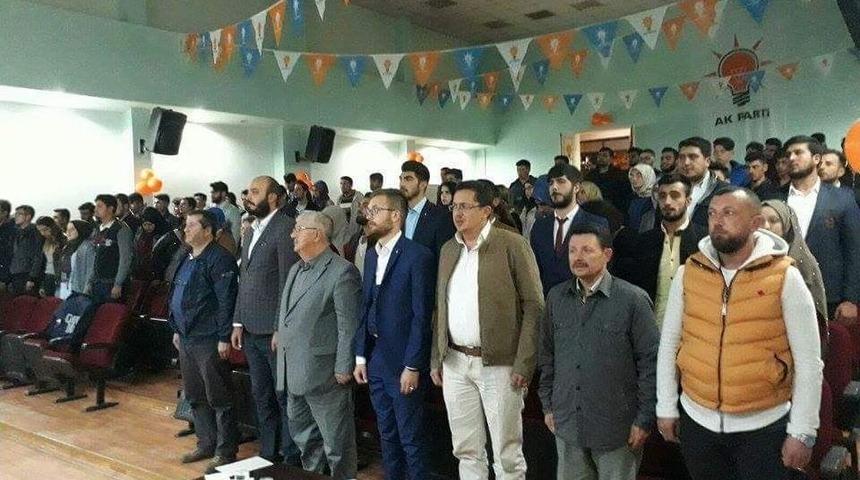 Şaphane&rsquo;de Yakup Şent&uuml;rk, G&uuml;ven Tazeledi