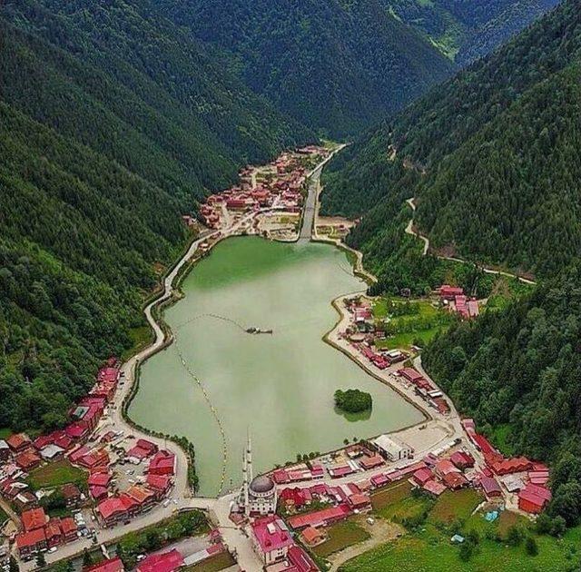 Uzungöl’ün Yüzde 90’ı Çamur Ve Alüvyonlardan Temizlendi