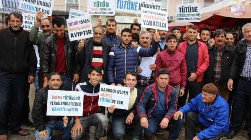 Samsun'da T&uuml;t&uuml;n &Uuml;reticileri Eylem Yaptı