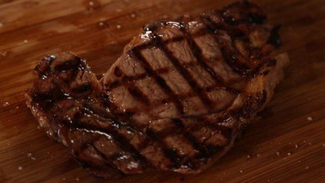 Dana antrikot nasıl pişirilmelidir?