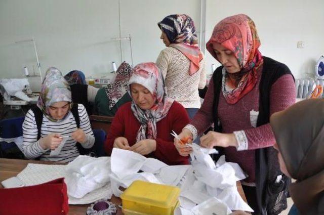 Sorgunlu Kadınlardan İş-Kur Destekli Kurslara Yoğun Ilgi