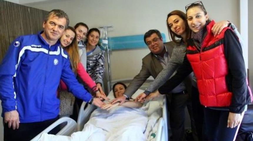 Nilüfer Belediyesporlu Gizem Ameliyat Oldu