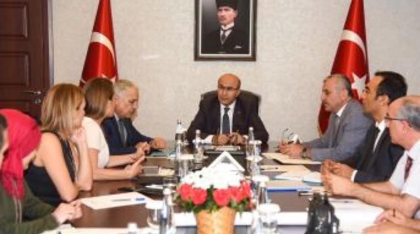 Adnan Menderes Bulvarı’na Dinlenmea Alanı