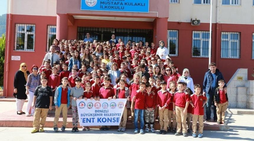 Kadın Ve Gen&ccedil;lik Meclisi&rsquo;nden Hayvanlara Yemlik