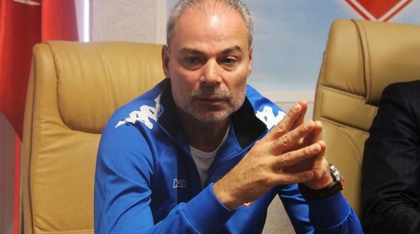 Engin İpekoğlu Samsunspor’la 1+1 Yıllık Sözleşme İmzaladı