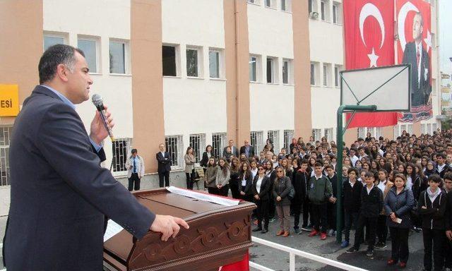 Başkan Taşdelen Okul Ziyaretlerini Sürdürüyor