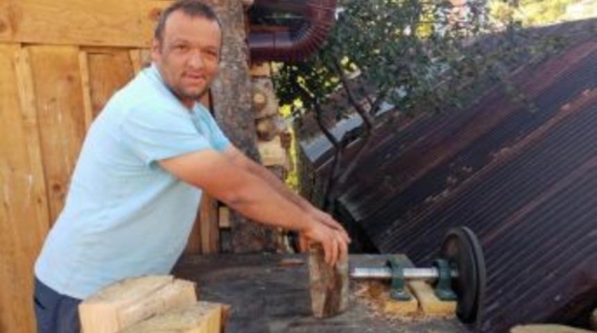 Hayalindeki Makineyi Türkiye’nin Dört Bir Tarafından Malzeme Toplayarak Yaptı