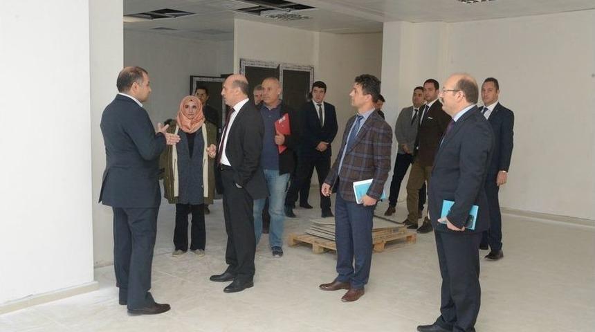 Vali Orhan Çiftçi, Gamer’da İncelemelerde Bulundu.