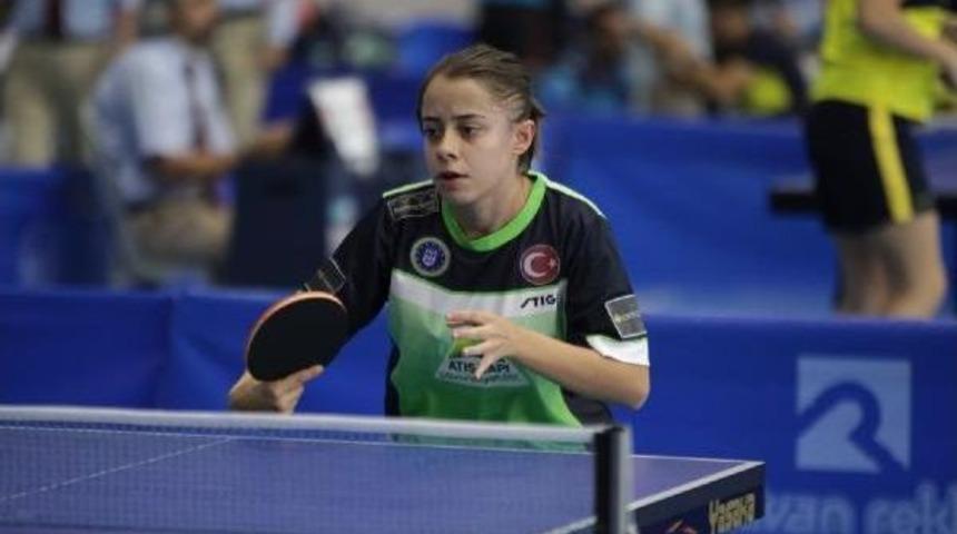 Bursa Bşb Masa Tenisi Takımı Yenilmezliğini S&uuml;rd&uuml;r&uuml;yor