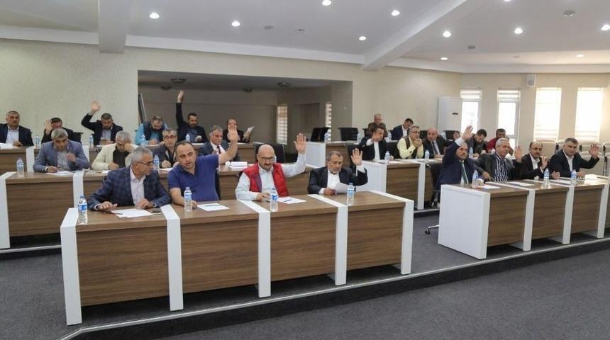 Niğde Belediye Meclisi Ekim Ayı Toplantısında 15 Maddeyi Karar Bağladı