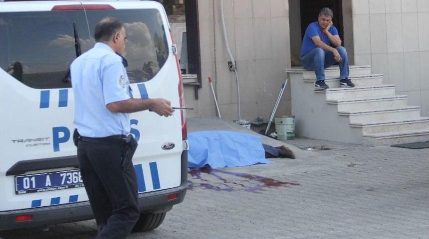 İkinci Kattan D&uuml;şen İş&ccedil;i &Ouml;ld&uuml;