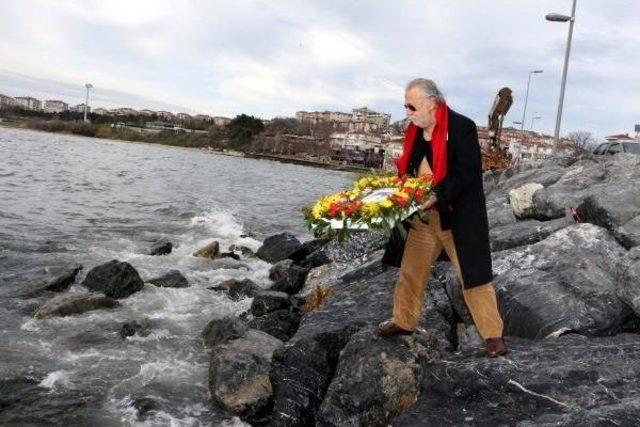 Uçak Kazasında Kaybettiği Dosta 40 Yıldır Eksilmeyen Vefa