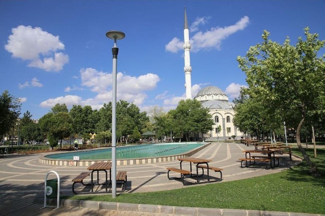 Şehitkamil&rsquo;de 3 Yılda 53 Yeni Park Yapıldı