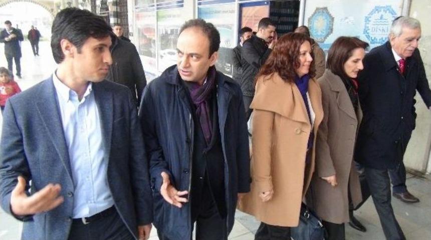 Dtk&rsquo;dan K&uuml;rt Kuruluşlarına Ziyaret