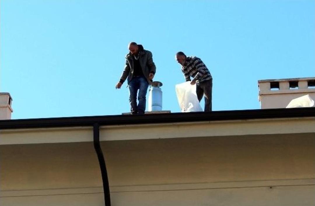 Eskişehir&rsquo;de Valilik &Ccedil;atısında İş G&uuml;venliğine Uyulmadı