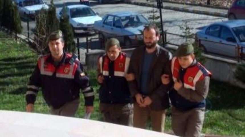 Sakarya&rsquo;da Uyuşturucu Operasyonu: 9 G&ouml;zaltı