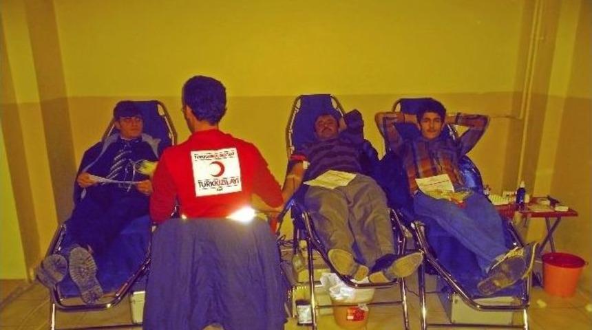 Gerger&rsquo;de Kan Bağışı