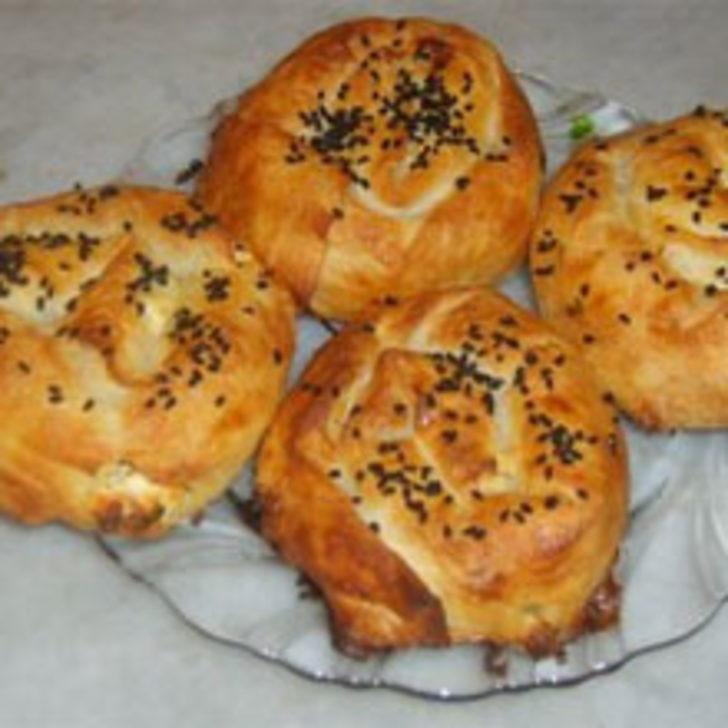 G&uuml;l B&ouml;reği