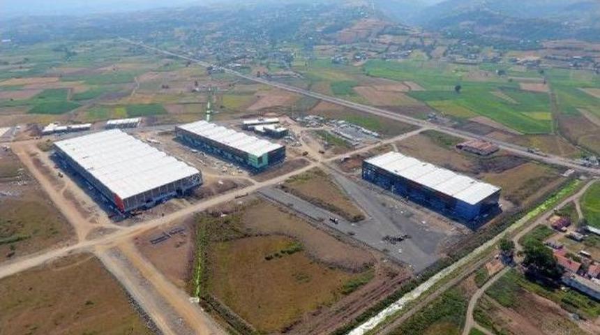 T&uuml;rkiye&rsquo;Nin 4'nc&uuml; B&uuml;y&uuml;k Lojistik &Uuml;ss&uuml; 3 Ay Sonra Hizmete Giriyor