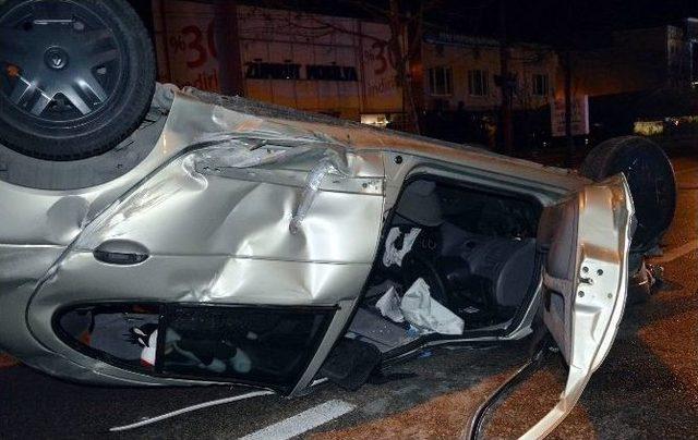 (özel Haber) Bursa’da Trafik Kazası: 2 Yaralı