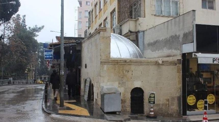 Şeyh Muhammed Bahaeddin Ve Muhammet Şahabeddin T&uuml;rbesi Restore Edildi