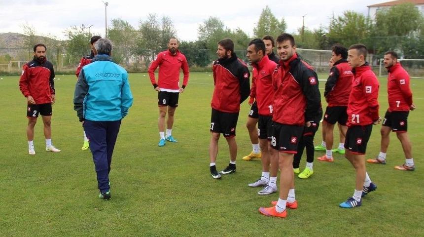 Yozgatspor, Azaltıspor Ma&ccedil;ının Hazırlıklarını S&uuml;rd&uuml;rd&uuml;