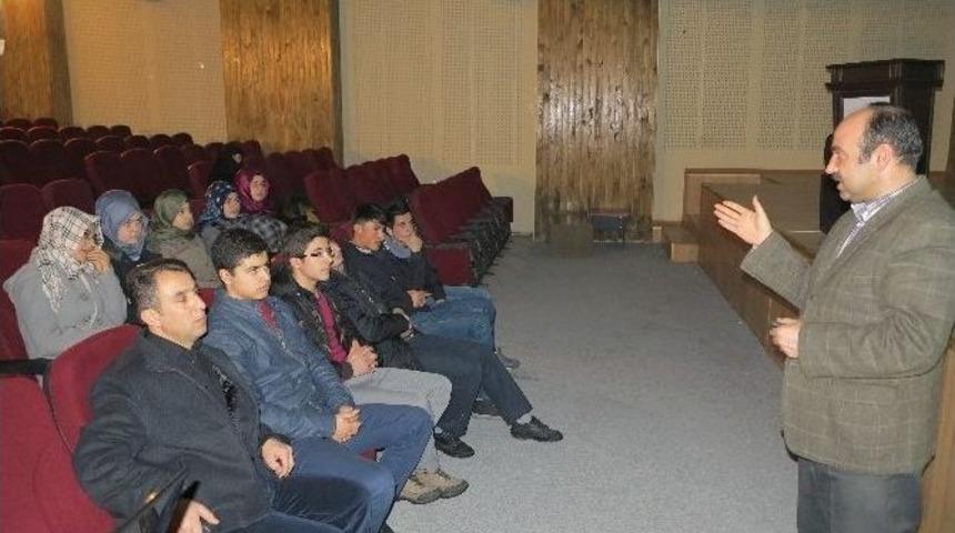 Van Anadolu İmam Hatip Lisesi Ab Desteğiyle Avrupa&rsquo;ya A&ccedil;ılıyor