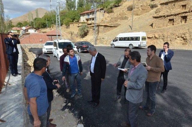 Yeşilyurt&rsquo;ta Asfaltlama &Ccedil;alışmaları 1