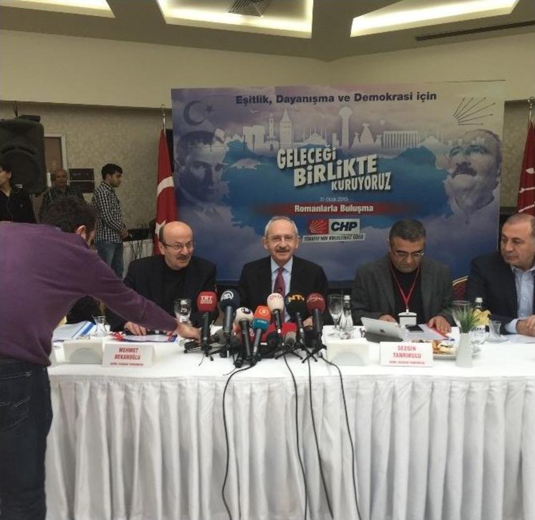 Kılı&ccedil;daroğlu, Romanlar İle Buluştu