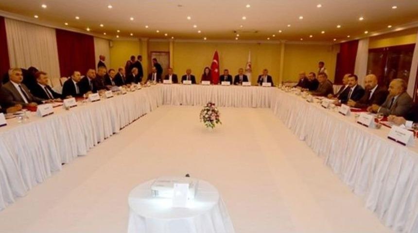 Samsun Masaya Yatırıldı