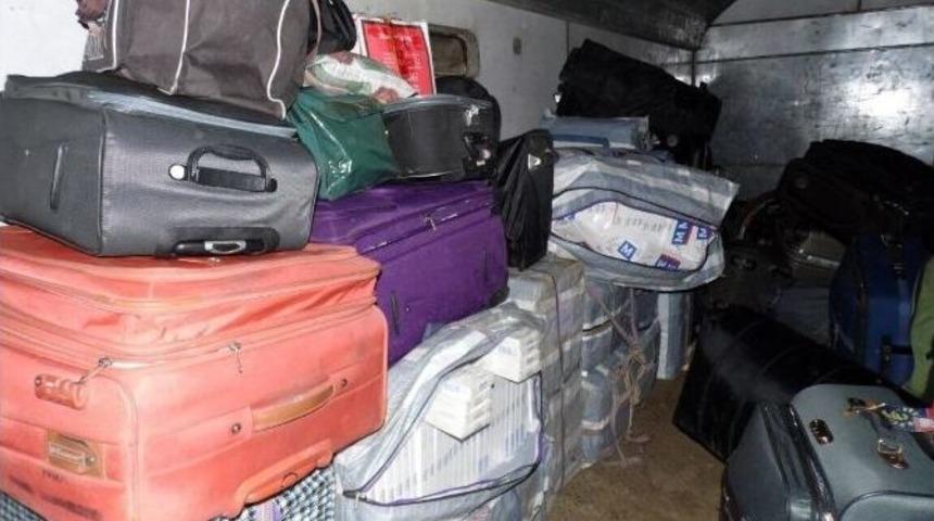 İran Treninde Ka&ccedil;ak Sigara Operasyonu