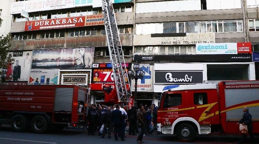 Başkent&rsquo;te Korkutan Yangın