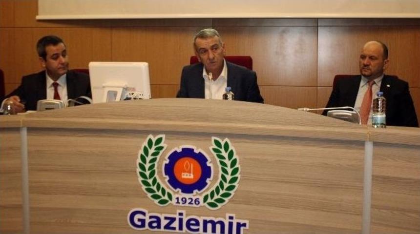 M&uuml;min Gen&ccedil;oğlu Sosyal Tesisleri Terk Edilmiş Durumda