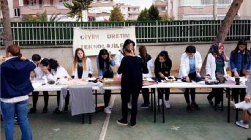 &Ouml;ğrencilerden Okul Bah&ccedil;esinde Tiş&ouml;rt Tasarımı