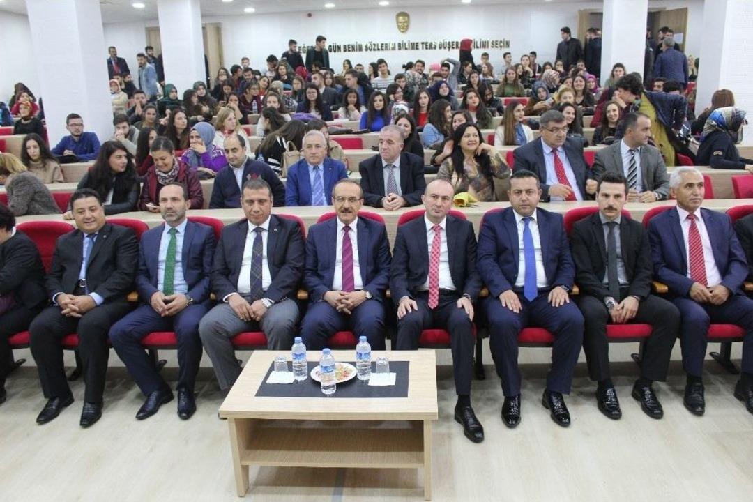 İlk Dersi Vali Yavuz Verdi