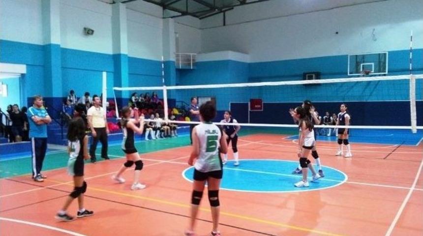 Okul Sporlarının Adresi &Ouml;demiş Oldu